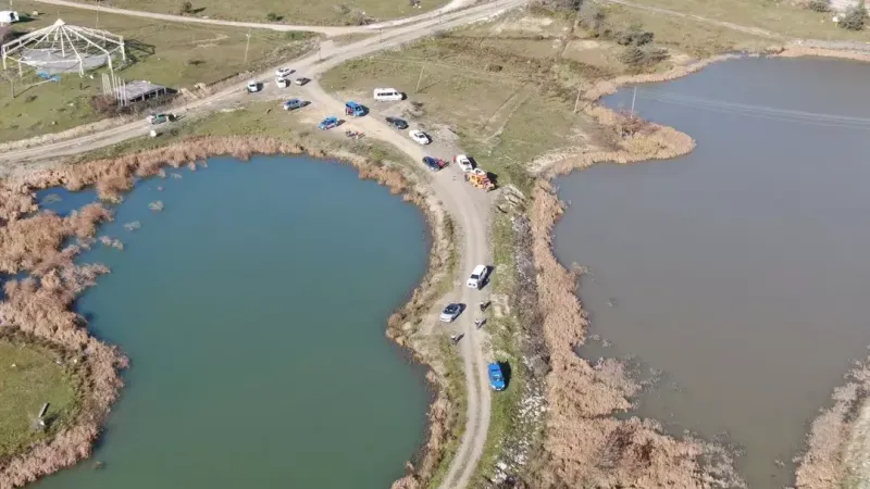 AK Partili Başkanın Cansız Bedeni Gölette Bulundu.