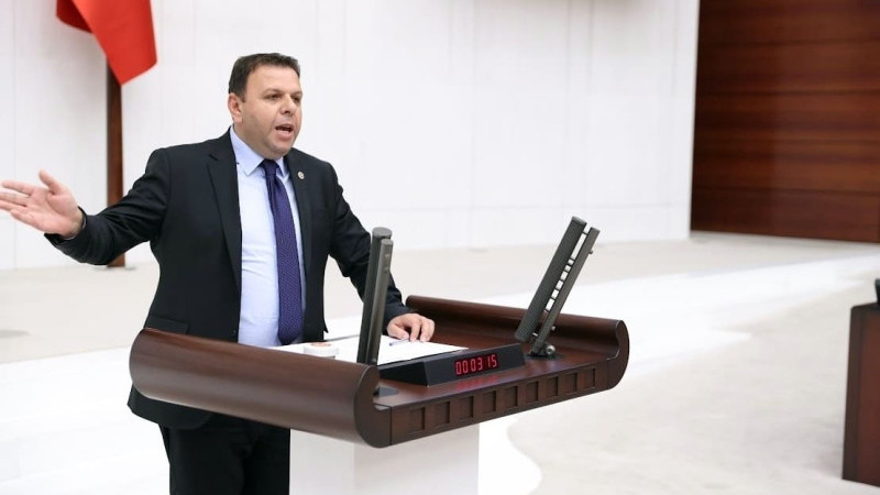 Ediz Ün: “AKP, Türk çiftçisini bitirdi; 2025’te mısır para etmeyecek!”
