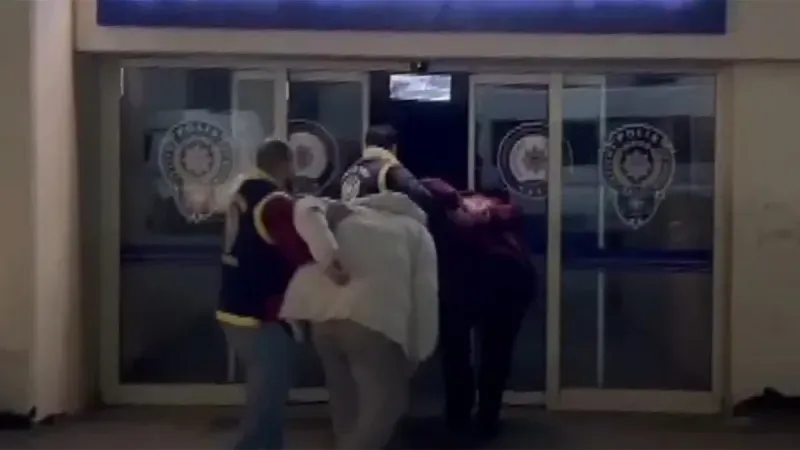 Tanıştığı kadının evine gitti, başına gelmeyen kalmadı