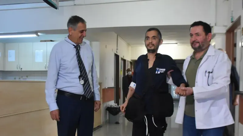 Kalbi durma noktasına gelmişti! Çift taraflı yapay kalp ameliyatı