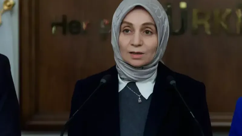 15 yaş altına sosyal medya düzenlemesi'