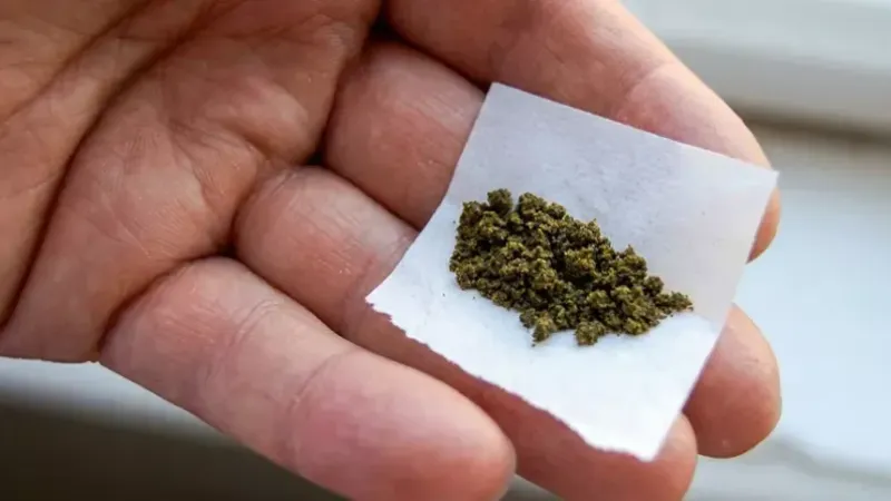 Zararları saymakla bitmiyor! Günde 8 paket sigaraya bedel