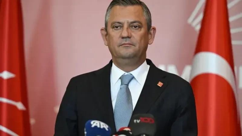  YENİ PARTİ FİTİLİNİ ATEŞLEDİ! 