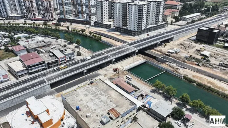 Adana’da Trafiği Rahatlatacak Projede Sona Gelindi